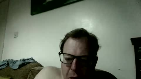 Snapshot of 4rtt43 chatting on 03/02/26, 11:11 robert online show from 03/02/26, 11:11