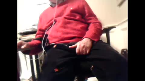 Snapshot of 4uguys chatting on 12/23/25, 05:05 4uguys online show from 12/23/25, 05:05