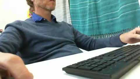 Snapshot of 555tony555 chatting on 11/03/25, 02:24 555tony555 online show from 11/03/25, 02:24