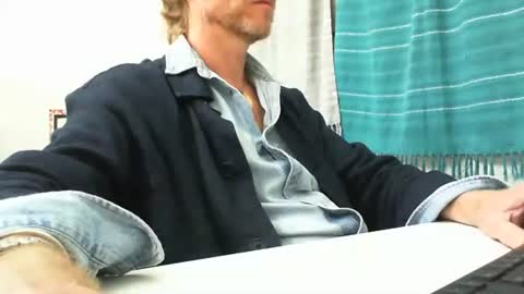 Snapshot of 555tony555 chatting on 11/04/25, 10:53 555tony555 online show from 11/04/25, 10:53