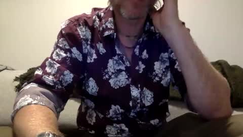 Snapshot of 555tony555 chatting on 11/07/25, 09:31 555tony555 online show from 11/07/25, 09:31