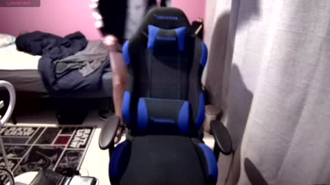 Larese Carlo online show from 12/28/24, 04:19