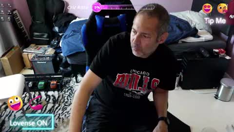 Larese Carlo online show from 07/28/26, 09:26