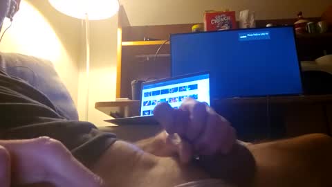 Zeus online show from 12/10/24, 07:05