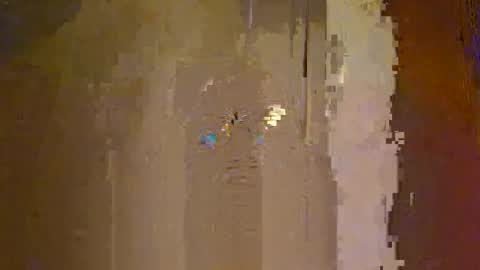 Zeus online show from 10/19/25, 04:35