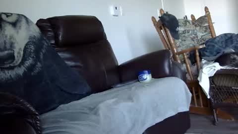 66bear online show from 12/20/25, 02:57