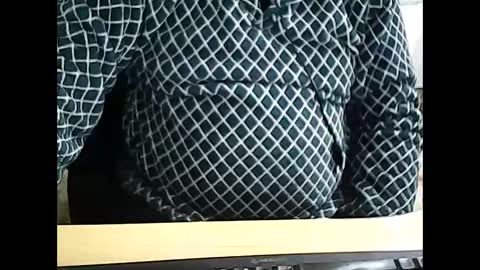 69desamor online show from 01/05/25, 06:24