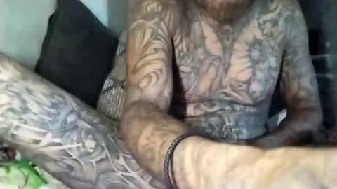 HUGH G RECTION online show from 12/31/24, 06:46