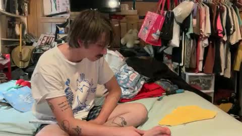 FUCKR online show from 10/22/25, 09:53