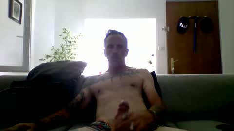 Num online show from 05/24/26, 02:44