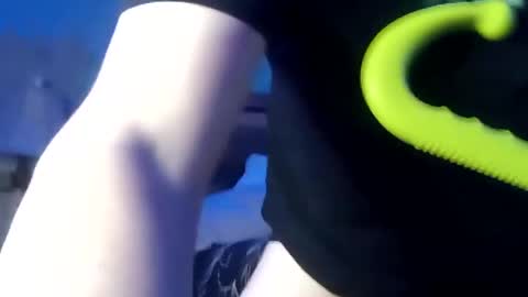 Snapshot of 69reveal chatting on 12/16/24, 03:11 UnrealReVeaL is my SnapChat... HMU online show from 12/16/24, 03:11