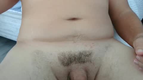 Snapshot of 6ass_lover9 chatting on 01/05/26, 05:27 6ass_lover9 online show from 01/05/26, 05:27