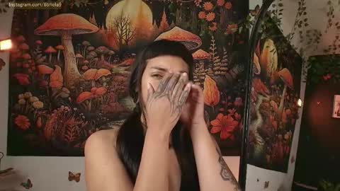 B R I E L A  online show from 04/29/26, 07:53