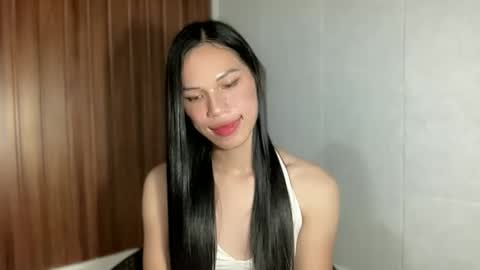 Snapshot of 6ex_lexi chatting on 02/26/26, 04:17 HAPPY BIRTHDAY online show from 02/26/26, 04:17