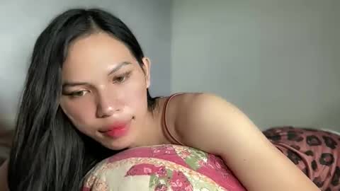 Snapshot of 6ex_lexi chatting on 03/01/26, 04:25 HAPPY BIRTHDAY online show from 03/01/26, 04:25