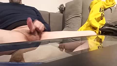 George online show from 11/23/25, 02:33