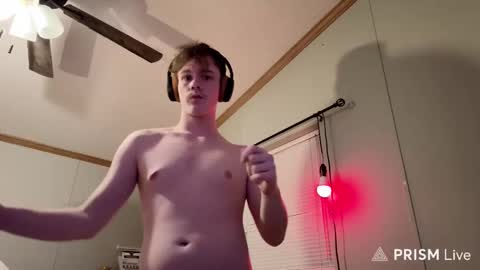 Snapshot of 710lemonade420 chatting on 12/23/25, 03:04 lemonade online show from 12/23/25, 03:04