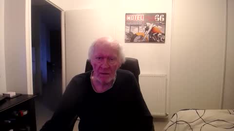 Snapshot of 73yves chatting on 04/01/26, 05:19 73yves online show from 04/01/26, 05:19