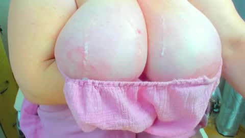 Brendi online show from 02/21/25, 11:22