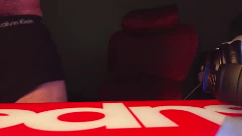 Snapshot of 777dudewtf chatting on 03/31/26, 09:10 777dudewtf online show from 03/31/26, 09:10