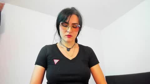    online show from 06/02/26, 09:06