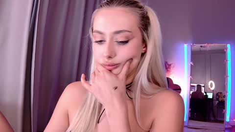 Loren Wood online show from 05/06/26, 04:23