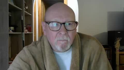  Papi  online show from 01/10/25, 06:06