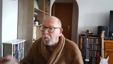  Papi  online show from 02/15/25, 09:16