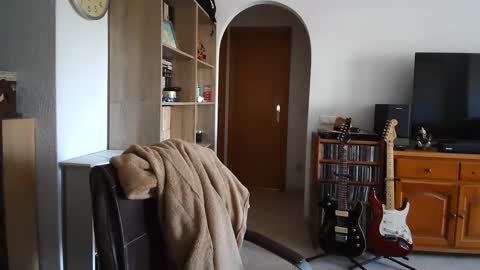  Papi  online show from 02/17/25, 10:40