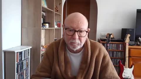  Papi  online show from 02/25/25, 10:04