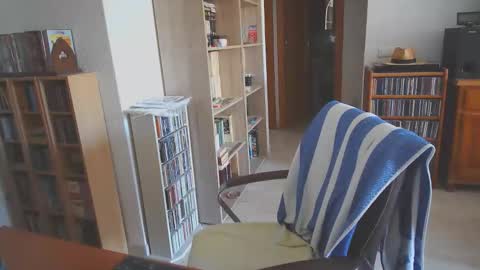  Papi  online show from 10/19/25, 09:32