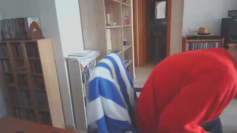  Papi  online show from 11/16/25, 09:26