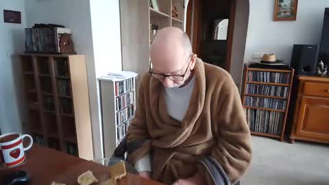  Papi  online show from 03/01/26, 09:33