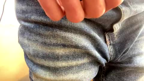 Snapshot of 7znkbob chatting on 12/24/24, 09:39 bob big head online show from 12/24/24, 09:39