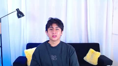 zyan online show from 12/14/25, 01:05