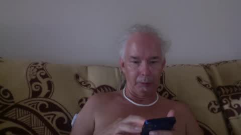 808dred online show from 09/25/25, 12:03