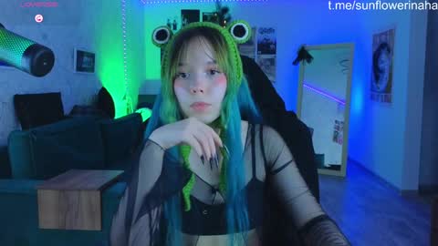 Cornelia and Dante online show from 12/18/24, 03:55