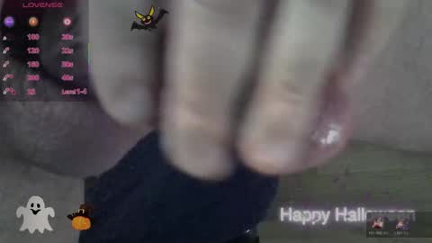 Snapshot of 81_harterschwanz chatting on 11/21/25, 06:45 Maximilian Max online show from 11/21/25, 06:45