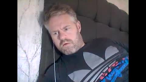 81jonnyx online show from 12/07/24, 10:12