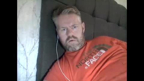 81jonnyx online show from 12/17/24, 11:28
