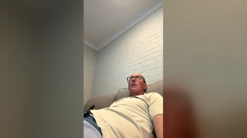 82avareageguy online show from 05/20/26, 09:59