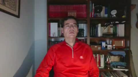 Snapshot of 8age chatting on 11/25/25, 11:05 8age online show from 11/25/25, 11:05