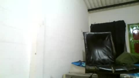 8inchesedger online show from 07/15/26, 11:10