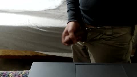 Snapshot of 8magicstick8 chatting on 02/14/26, 01:35 8magicstick8 online show from 02/14/26, 01:35