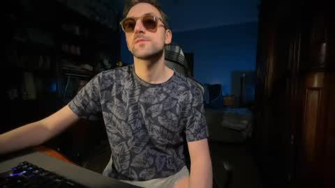 91stefisexy91 online show from 01/25/25, 11:32