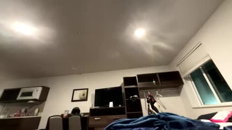 8over6 online show from 03/18/26, 02:15