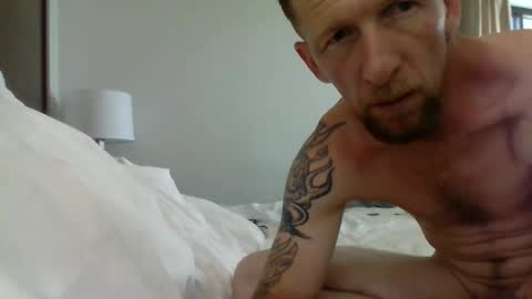 Snapshot of 9_25 chatting on 06/06/26, 08:35 8over6 online show from 06/06/26, 08:35