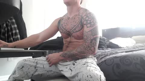 9inchbulll online show from 12/31/24, 04:35