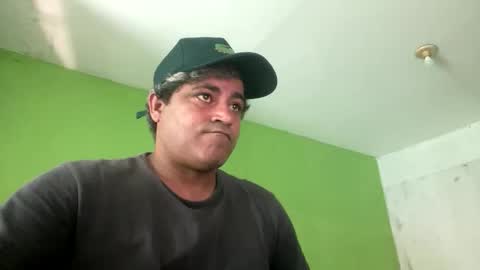 9vinhocamshow online show from 11/25/25, 11:54