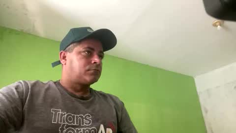 9vinhocamshow online show from 12/15/25, 11:36